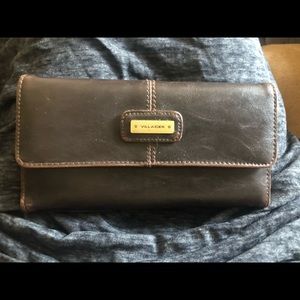 Villager brown wallet. Vintage look